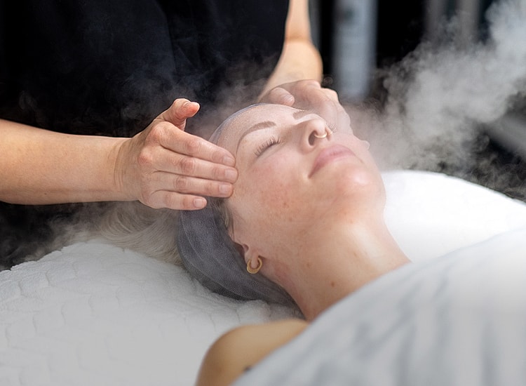 St. Louis facial plastic surgery model receiving treatment